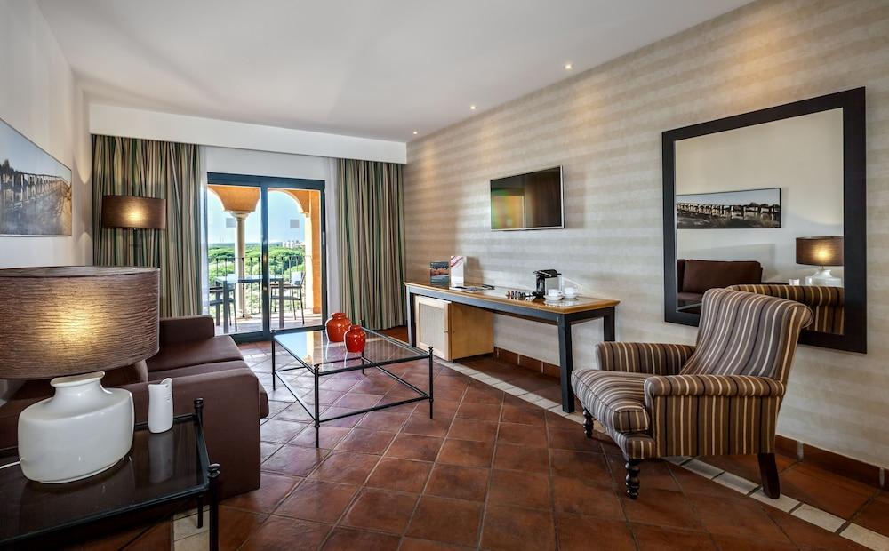 Hotel Barcelo Mar 4*